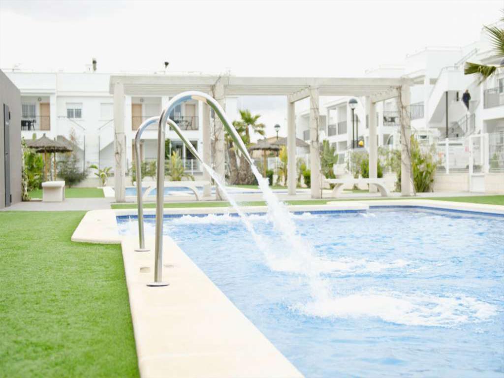 Vista Bella Apartment Torrevieja Exterior photo